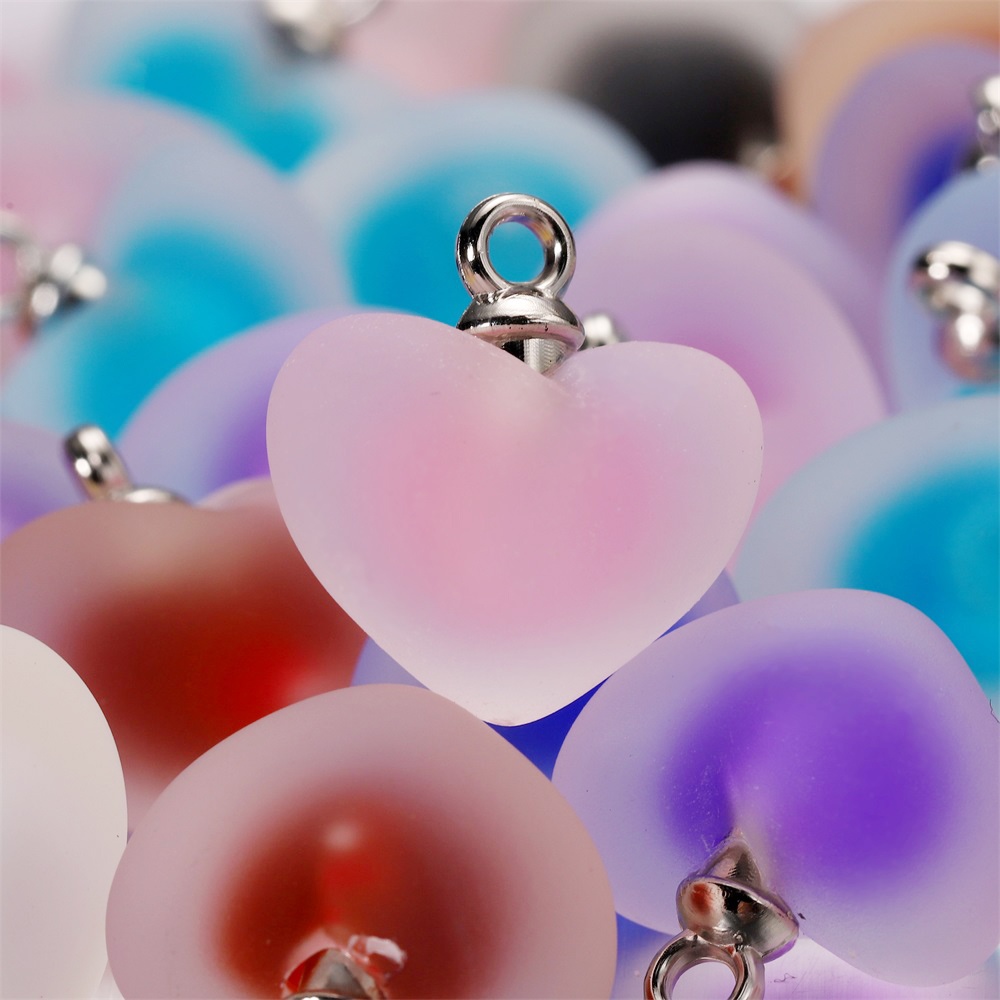 10개/세트 레진 무광 멀티컬러 하트 참, 핸드메이드  - Resin Art Necklace 리뷰 및 가격